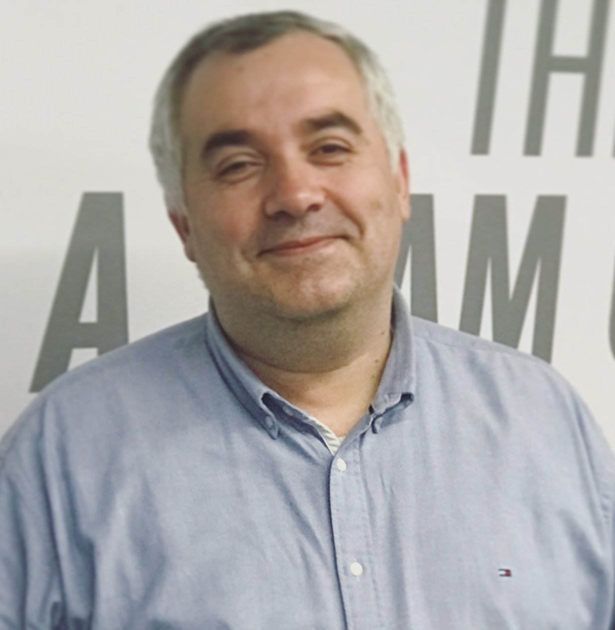 Felix Font, Four9s COO, with over 30 years of experience in technology product development and SQL Server strategic consulting.