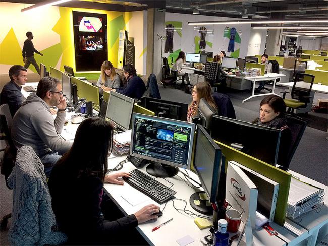 Infoplay News: Article on Retabet's implementation of Four9s for their daily SQL Server operations, dated May 18, 2021.